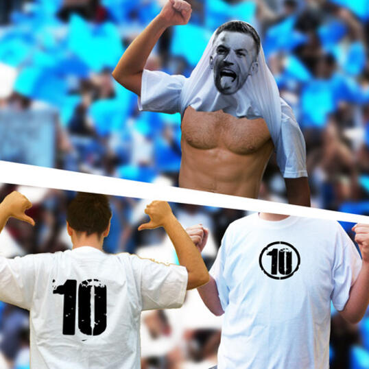 271562 538x538 0751 face shirt solonomi pettonudo delpiero